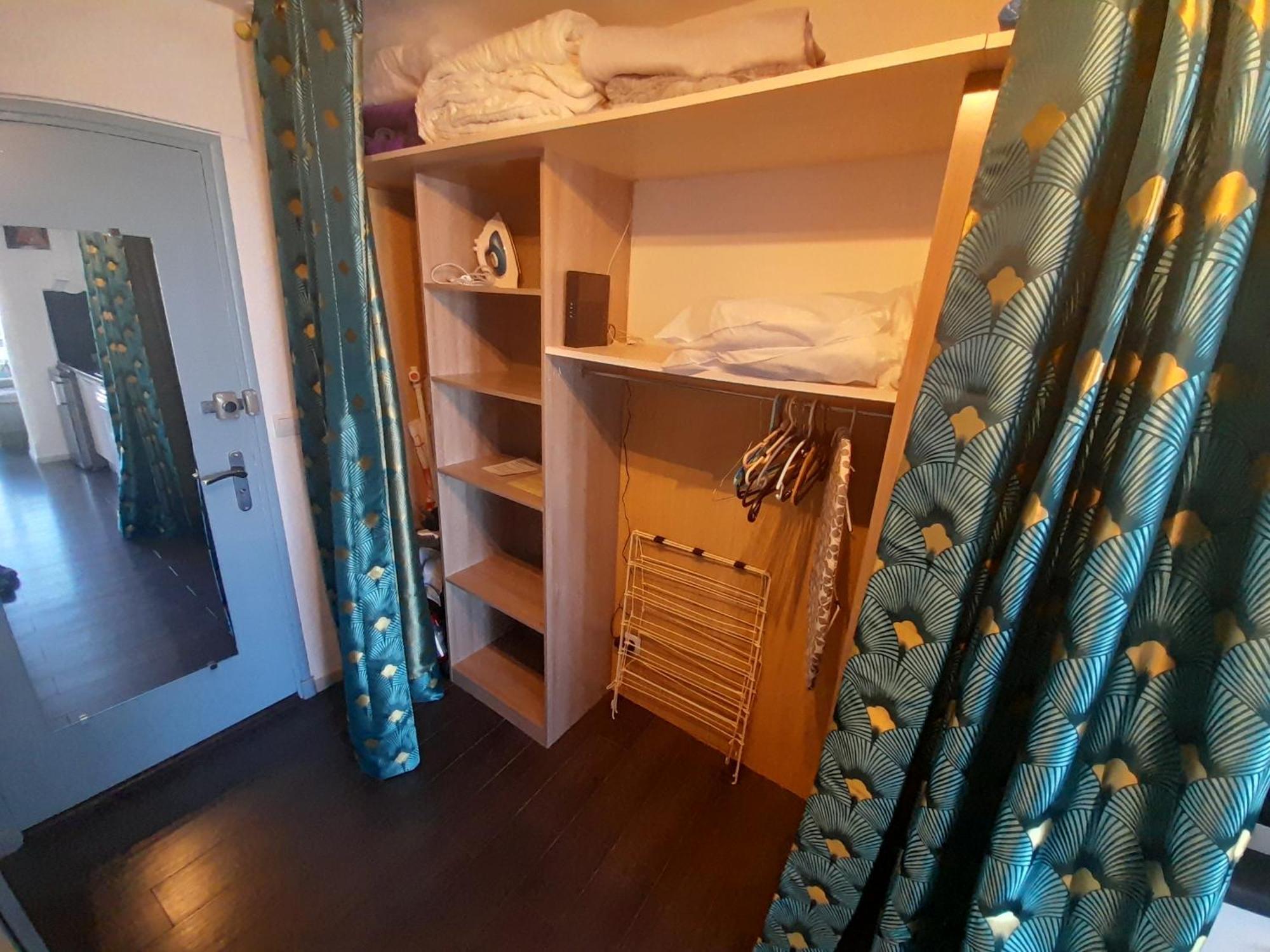 Studio Village Naturiste Resille 阿格德 外观 照片